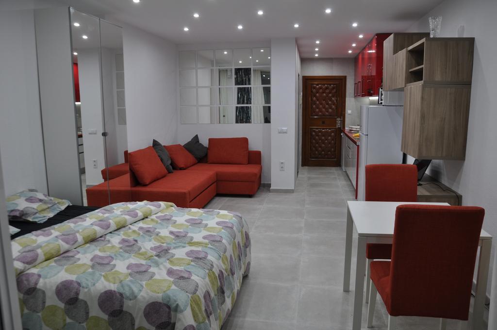 Studio Sea View Terrace 토레몰리노스 외부 사진